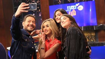 أحمد زاهر وبناته وخالد سليم ضيوف هنا الزاهد في 