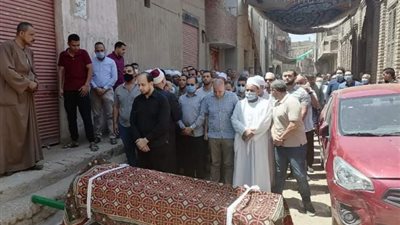 الالاف باسيوط يشيعون جثمان عصام بركات مرشح الاعادة بالشيوخ