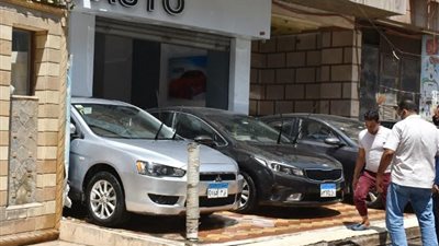 10 آلاف جنيه غرامة رش الشارع بالمياه بالشرقية