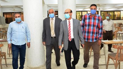 جامعة أسيوط تعلن استعداداتها لامتحانات الدراسات العليا.. تعرف على الميعاد بالصور