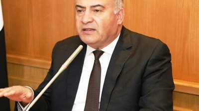 الداودى: قنا الأولى على مستوى الصعيد فى تحصين الحيوانات ضد الحمى القلاعية