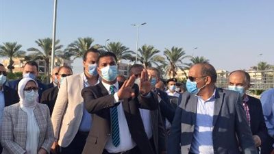 استعدادا للتأمين الشامل.. وزيرة الصحة تبدأ زيارتها للإسماعيلية بتفقد المستشفى العام