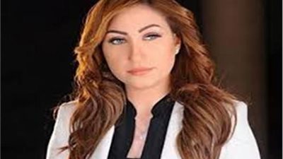 الموت يفجع المطربة بوسى.. صورة