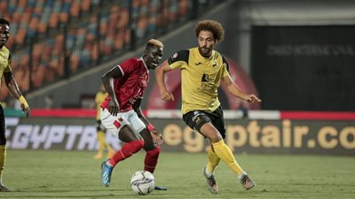 جهاد جريشة تريند تويتر بعد إثارته الجدل فى مباراة الأهلى ووادى دجلة .. وماجد سامى يغرد .. الفار تقنية العار .. والزمالك ينسحب .. بالفيديو والصور