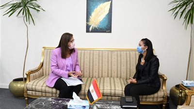 وزيرة التخطيط ورئيسة القومي للمرأة تتفقدان المقر الدائم لمنظمة تنمية المرأة