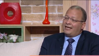 استشاري بجامعة القاهرة: مشكلة ليلة الدخلة تحل بنسبة 99% حال الذهاب إلى الطبيب