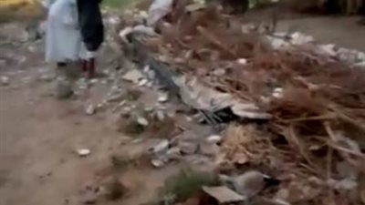 إزالة حالة تعد بالبناء على أرض زراعية بالزينية شمال الأقصر .صور