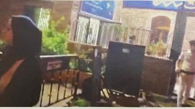 بالصور.. دعارة ومنشطات ومخدرات.. حكاية فتاة ليل مع نجل مرسى.. والنيابة تفرج عنها