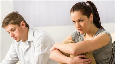 بالفيديو..استشاري علاقات أسرية تقدم نصائح للتخلص من الملل بين الزوجين
