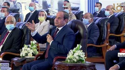السيسى: فيه ناس موجودة وكل هدفها التشكيك وبيصطادوا فى الميه العكرة