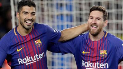 ميسي يدعم سواريز بعد انتقاله لـ أتلتيكو مدريد.. بهذه الطريقة