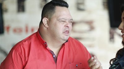 بعد منعه من دخول الأهلي.. سيد علي يطالب بمنح العضوية الشرفية لأمح الدولي