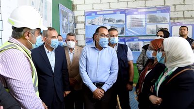 رئيس الوزراء: إقامة صرحين طبيين عظيمين بكفرالشيخ بتكلفة 3 مليارات جنيه