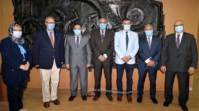 اتفاقية تعاون بين جامعتي المنصورة والدلتا في طب الأسنان