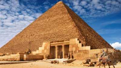 خوفو يدلى ببعض اسراره لخبراء المصريات