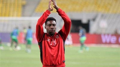 إيفونا يعود للدوري المصري في الموسم الجديد.. وكالديرون يضغط لحصول التعاون على خدمات ساسي