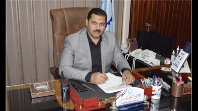 التنمية المحلية تكرم د محمود عيسى رئيس حى ثان طنطا بعد حصولة على المركز الاول
