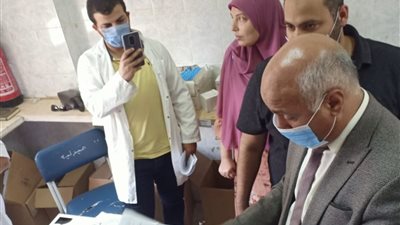 406 كشف مجاني برعاية رحمى في ثاني أيام القافلة الطبية احتفالا بالعيد القومي للغربية