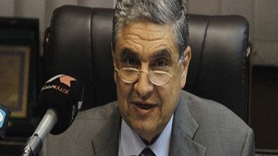 شاكر يبحث مع السفير القبرصى سرعة تنفيذ مشروع الربط الكهربائى بين البلدين