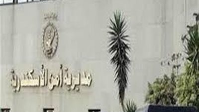 ضبط 14 الف عبوة بسكويت منتهية الصلاحية بالمنتزة