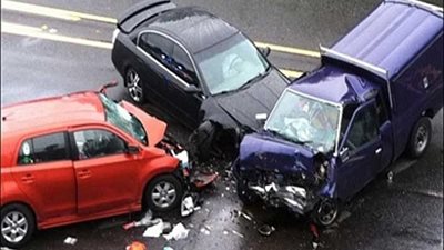 تحقيقات النيابة: إصابة 3 خطأ بحادث سير بدمياط بسبب قيادة طفل سيارة برعونة