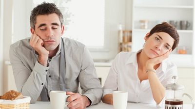 بالفيديو.. استشاري علم نفس يكشف سبب الملل في العلاقات بعد الزواج
