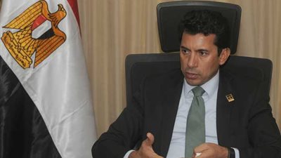 وزير الرياضة يشيد بتطور الاعلام الرياضي العربي