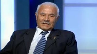 أحد أبطال حرب أكتوبر عن حضور قتلة السادات احتفالات اكتوبر مع مرسى: «حاجة تحرق الدم»