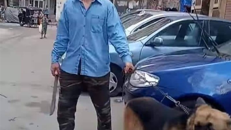 البلطجى اثناء تهديده