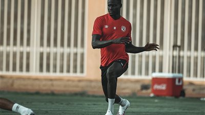 بادجي يخضع لاختبار طبي لتحديد موعد عودته لتدريبات الأهلي