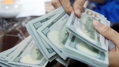 بفضل هدية من شخص غريب.. أربعة مشردين أصبحوا أثرياء