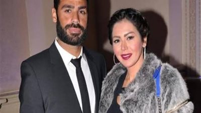 بالفيديو: رد فعل محمد عبد المنصف على أزمة زوجته مع جماهير الزمالك