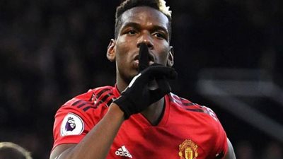 بوجبا يقترب من برشلونة بعد تجاهل المان يونايتد تجديد عقده