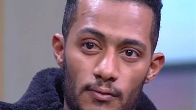 الجمهور يطارد محمد رمضان بعد شحنة المخدرات