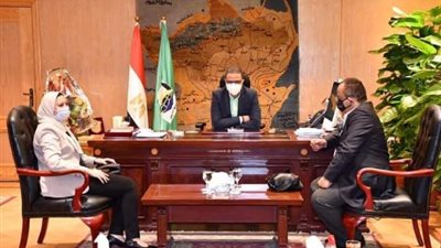 الصراف تلتقى محافظ الفيوم لطرح ومناقشة تنفيذ بطولة الجمهورية لرفع الاثقال