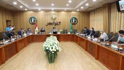 محافظ المنوفية لقيادات الصحة : تنشيط فرق الترصد والتدريب المستمر لاكتشاف الحالات المشتبهة و تقرير يومي حول المدارس