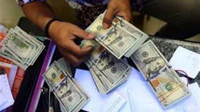 القبض على البقالين تجار النقد الأجنبى فى السوق السوداء بالدقهلية