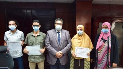 تعليم جنوب سيناء يكرم الفائزين بالمركزالـ1 جمهورية بمسابقة التربية البيئية والسكانية.. بالصور