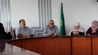 القنطرة شرق تناقش دور المرأة في الحياة السياسية .صور