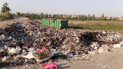 استياء أهالى قوص من مقلب قمامة بمدخل المدينه