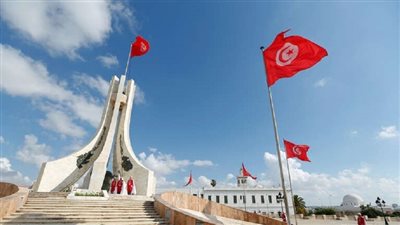 تونس تشدد القيود لمكافحة انتشار كورونا