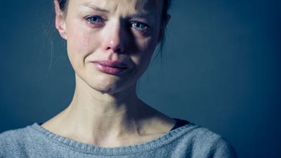 مخاطر نقص المغنيسيوم في الجسم.. منها التهيج والبكاء