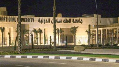 فودة يكرم المسىئولين بالمقاولين العرب فى جنوب سيناء.. بالصور