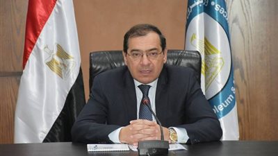 الملا يصدر قرارا بتكليف المهندس حسين عوض رئيسا لشركة السويس لتصنيع البترول