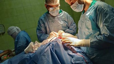 اجراء جراحة عاجلة ومتقدمة لكسر بالجمجمة ونزيف بالمخ في مستشفي فاقوس النموذجى