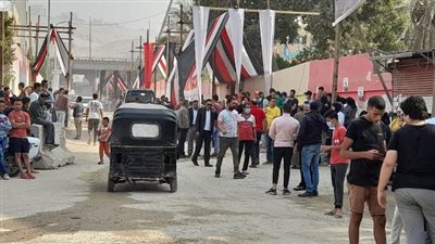 الشباب يتقدمون الصفوف بلجان الخليفة.. صور
