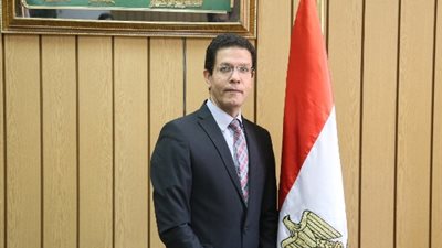 فصل 23 طالباً أسبوعاً بعلوم بنها