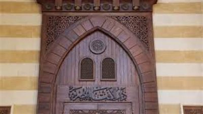 الإفتاء تحذر من تداول حديث محرف للنبي عن حبه للسيدة عائشة