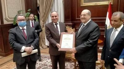 عبد المحسن سلامة يعلن ترشحه على منصب نقيب الصحفيين من مقر الشيوخ