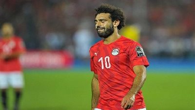 عزل محمد صلاح داخل فندق معسكر المنتخب بعد إصابته بكورونا